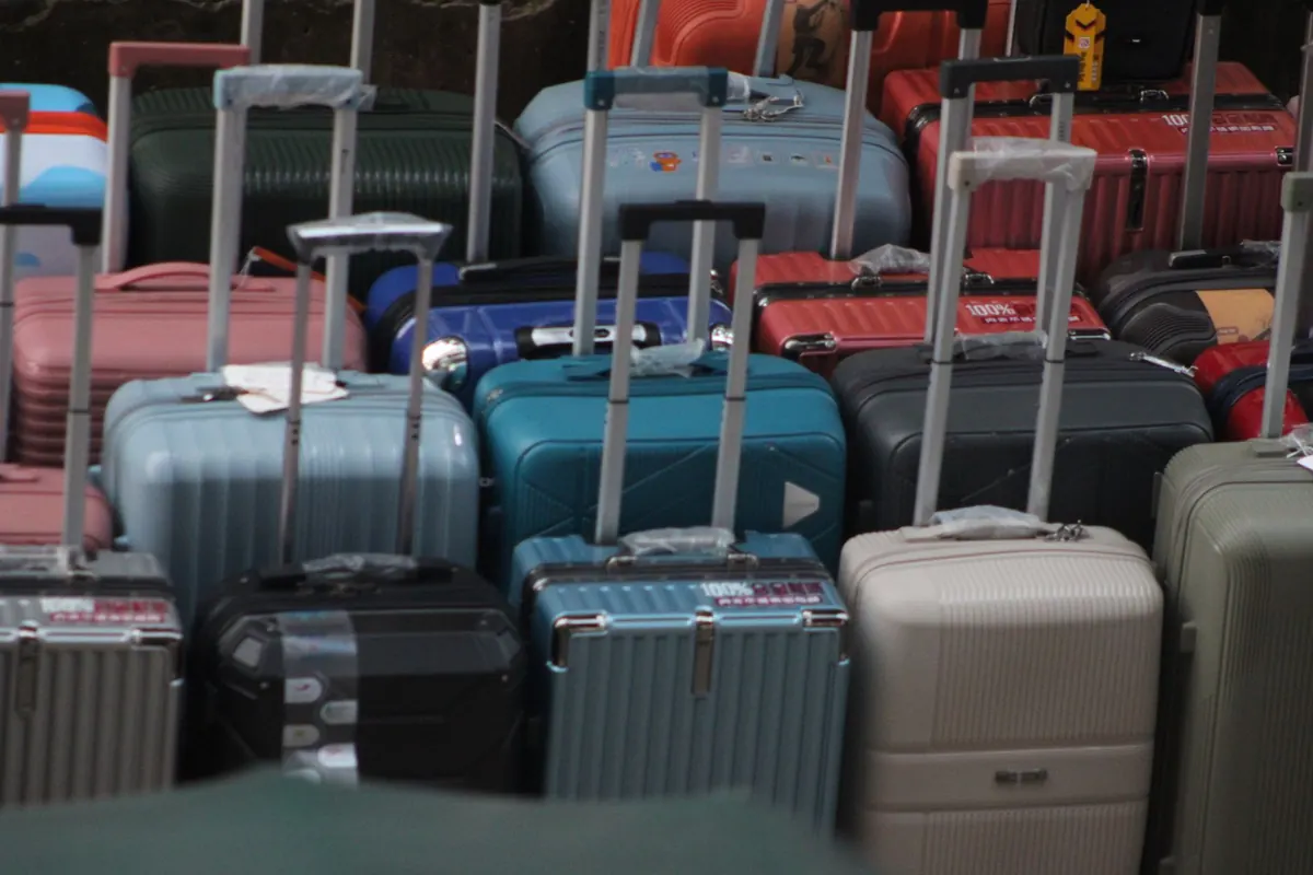 How to Travel with Hand Luggage Only When You Have a Baby or Toddler